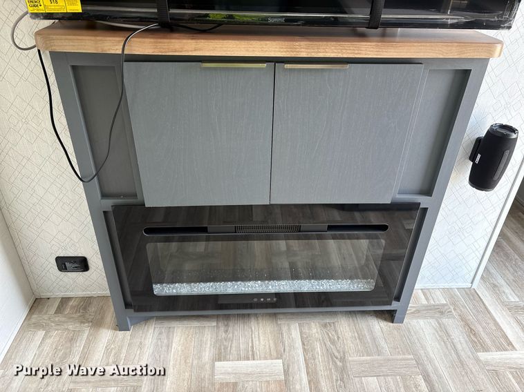 image for item DM1936 2025 Forest River Prime Time Tracer Ultra-Lite TRT308BRDLE camper