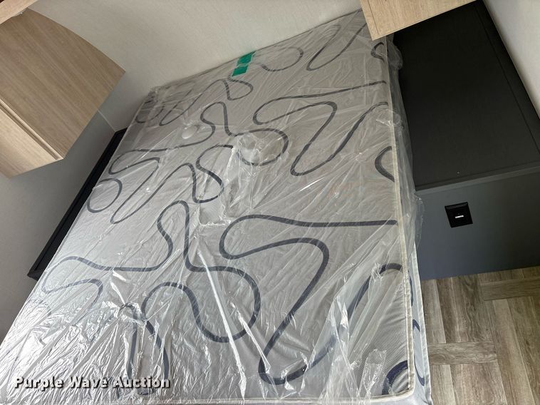 image for item DM1937 2025 Forest River Prime Time Tracer LE Ultra-Lite TRT240BHSLE camper