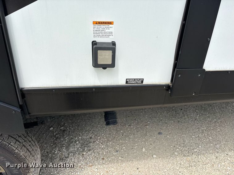 image for item DM1938 2025 Forest River Prime Time Tracer Ultra-Lite TRT308BRDLE camper