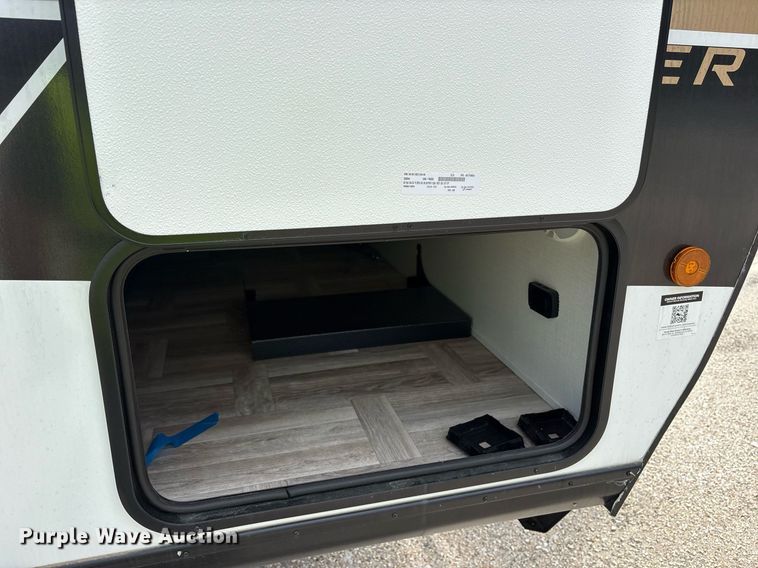 image for item DM1938 2025 Forest River Prime Time Tracer Ultra-Lite TRT308BRDLE camper