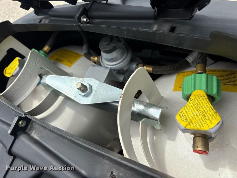 image for item DM1938 2025 Forest River Prime Time Tracer Ultra-Lite TRT308BRDLE camper