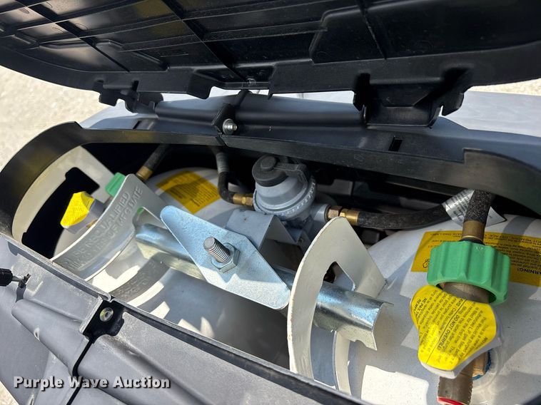 image for item DM1939 2025 Forest River Prime Time Tracer LE Ultra-Lite TRT240BHSLE camper