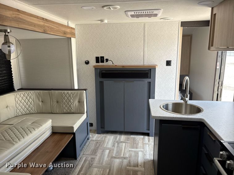 image for item DM1939 2025 Forest River Prime Time Tracer LE Ultra-Lite TRT240BHSLE camper