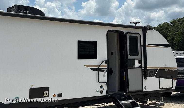 image for item DM1940 2025 Forest River Prime Time Tracer Ultra-Lite TRT308BRDLE camper