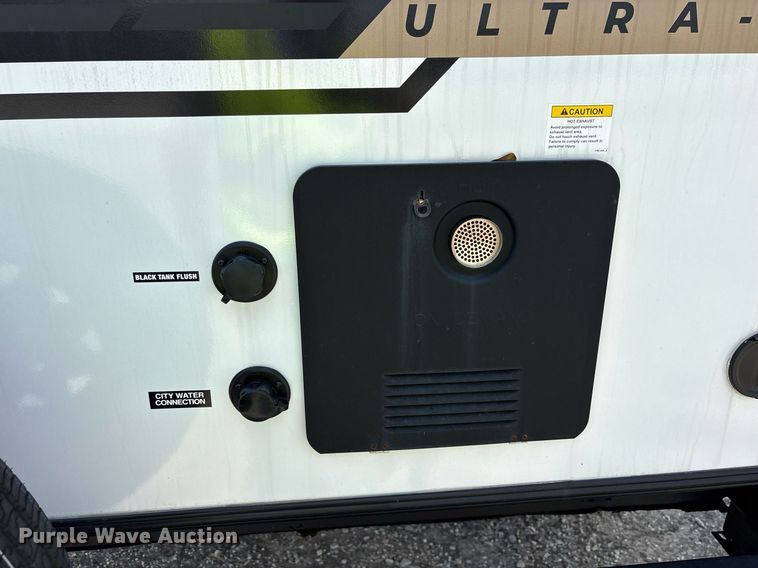 image for item DM1940 2025 Forest River Prime Time Tracer Ultra-Lite TRT308BRDLE camper