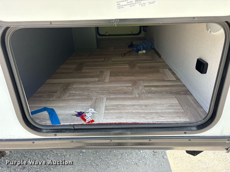 image for item DM1940 2025 Forest River Prime Time Tracer Ultra-Lite TRT308BRDLE camper