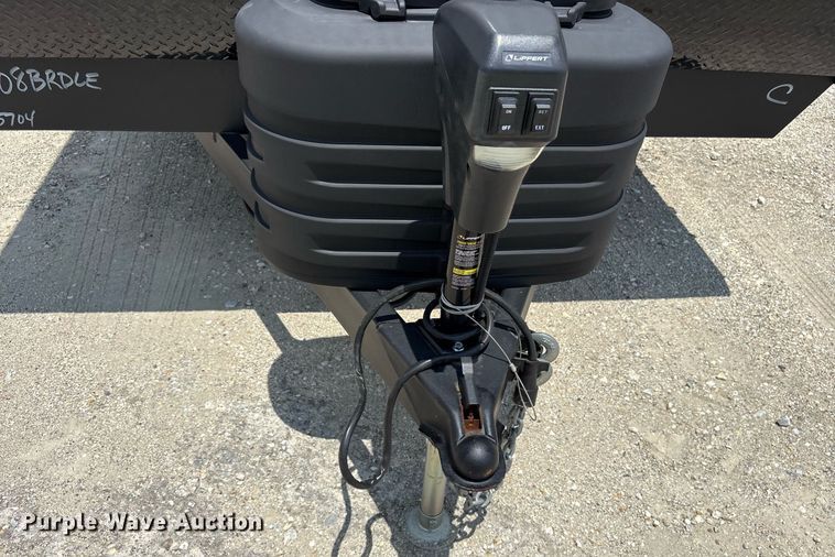 image for item DM1940 2025 Forest River Prime Time Tracer Ultra-Lite TRT308BRDLE camper