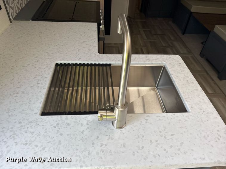 image for item DM1940 2025 Forest River Prime Time Tracer Ultra-Lite TRT308BRDLE camper