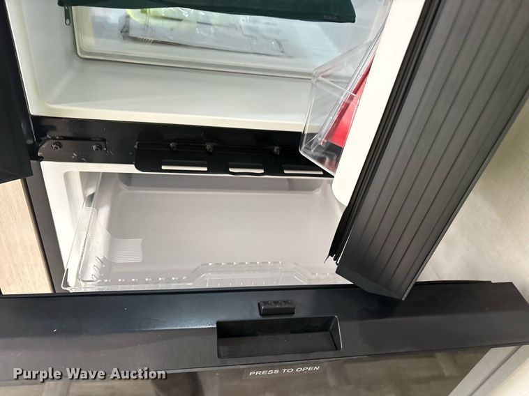 image for item DM1940 2025 Forest River Prime Time Tracer Ultra-Lite TRT308BRDLE camper