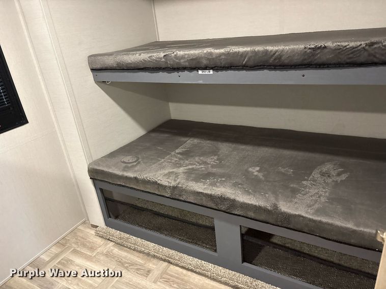 image for item DM1940 2025 Forest River Prime Time Tracer Ultra-Lite TRT308BRDLE camper