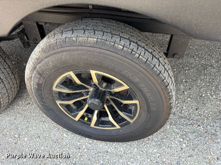 image for item DM1940 2025 Forest River Prime Time Tracer Ultra-Lite TRT308BRDLE camper