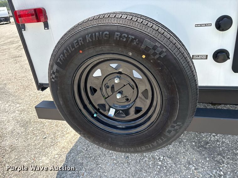 image for item DM1940 2025 Forest River Prime Time Tracer Ultra-Lite TRT308BRDLE camper