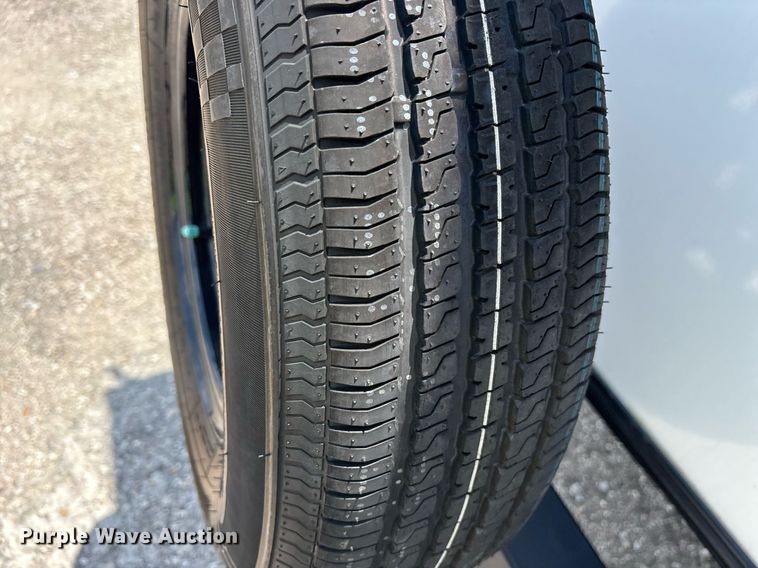 image for item DM1940 2025 Forest River Prime Time Tracer Ultra-Lite TRT308BRDLE camper