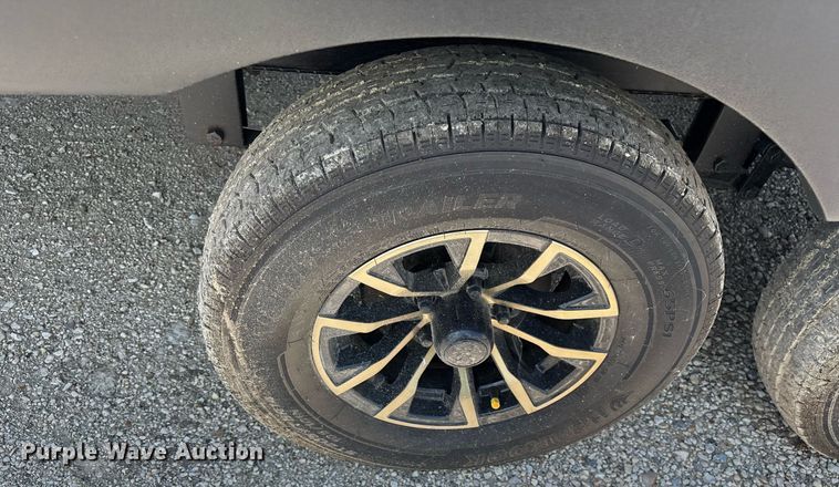 image for item DM1940 2025 Forest River Prime Time Tracer Ultra-Lite TRT308BRDLE camper