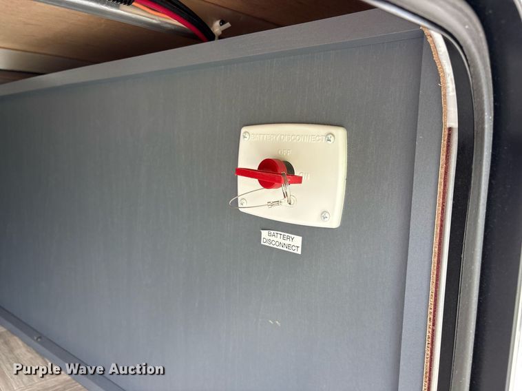 image for item DM1941 2025 Forest River Prime Time Tracer LE Ultra-Lite TRT240BHSLE camper