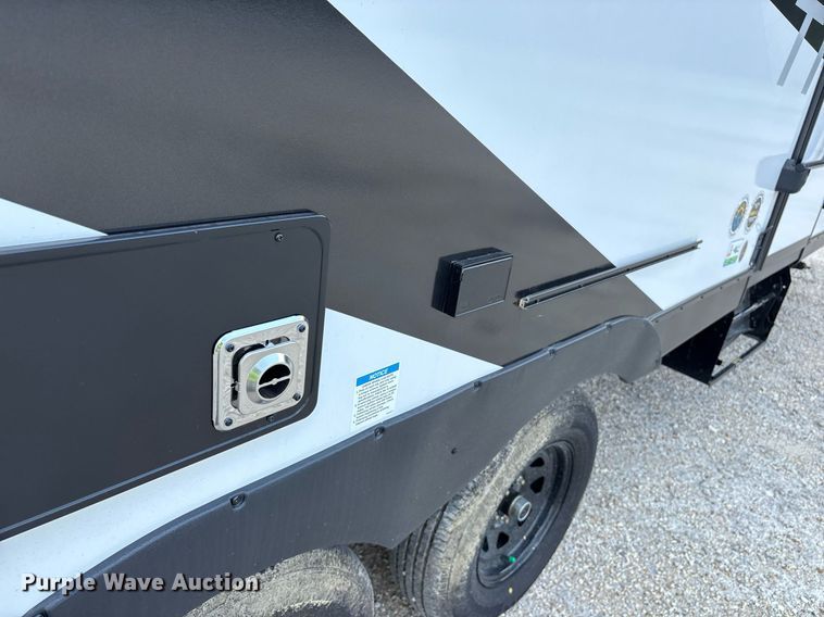 image for item DM1941 2025 Forest River Prime Time Tracer LE Ultra-Lite TRT240BHSLE camper