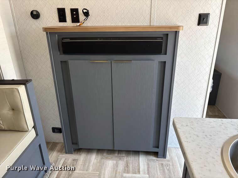 image for item DM1941 2025 Forest River Prime Time Tracer LE Ultra-Lite TRT240BHSLE camper