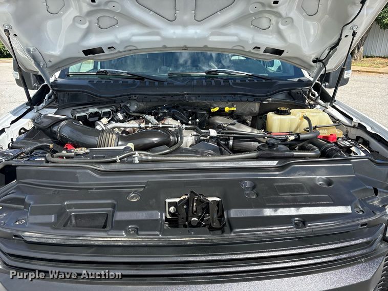 image for item DM1943 2019 Ford F550 Crew Cab flatbed truck