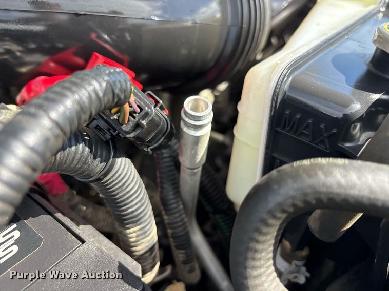 image for item DM1943 2019 Ford F550 Crew Cab flatbed truck