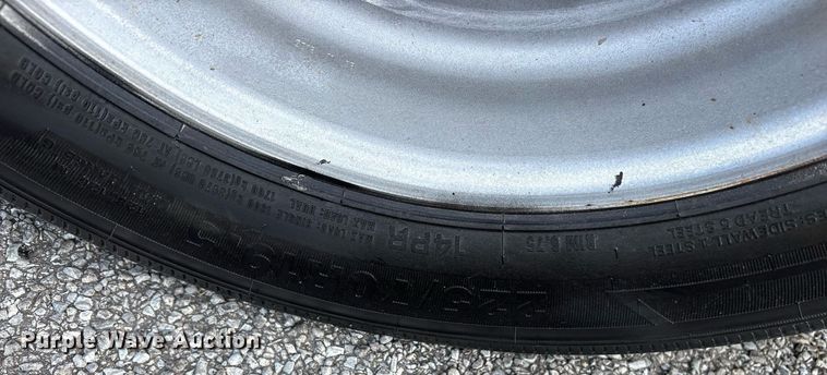 image for item DM1943 2019 Ford F550 Crew Cab flatbed truck