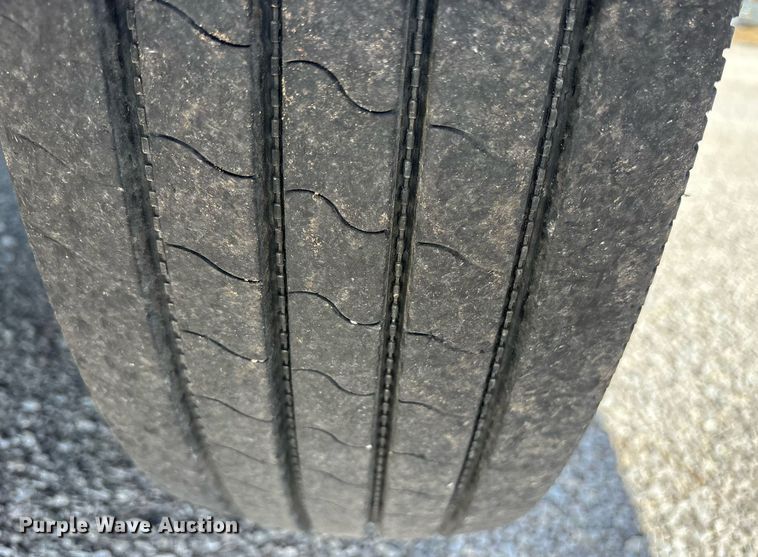 image for item DM1943 2019 Ford F550 Crew Cab flatbed truck