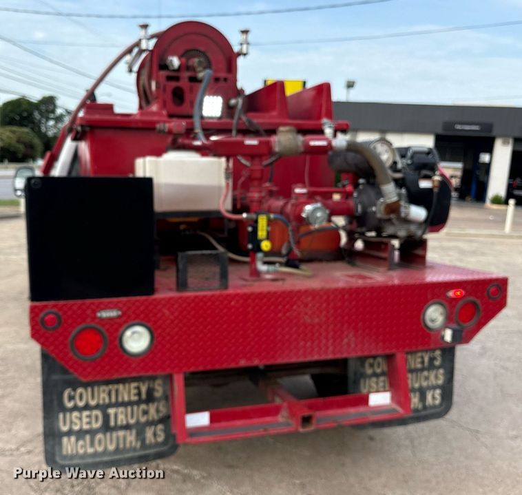 image for item DM1944 1999 Ford F350 Super Duty brush fire truck