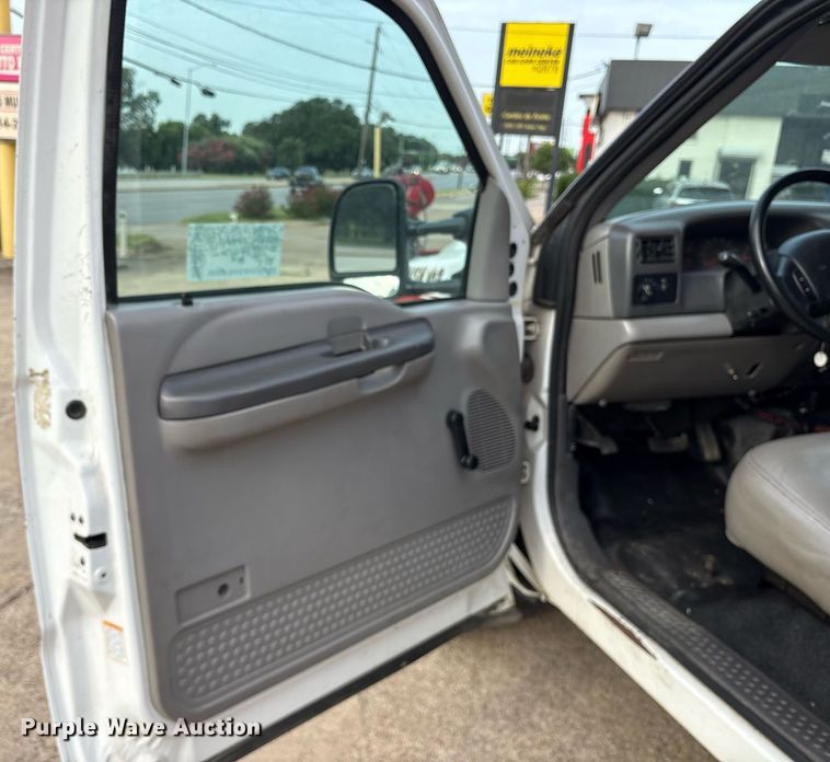 image for item DM1944 1999 Ford F350 Super Duty brush fire truck