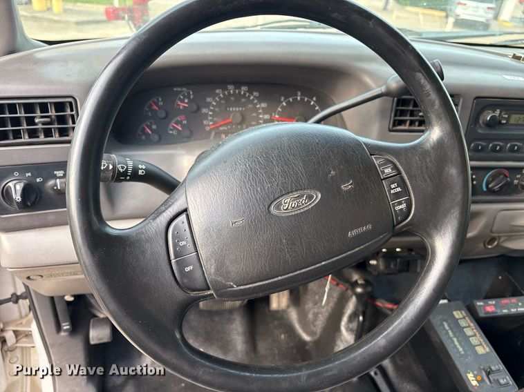 image for item DM1944 1999 Ford F350 Super Duty brush fire truck