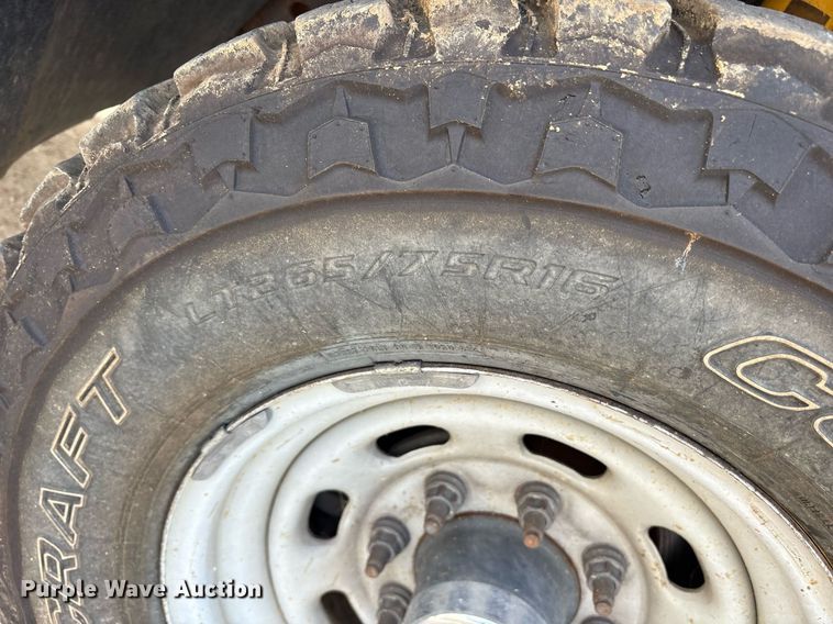 image for item DM1944 1999 Ford F350 Super Duty brush fire truck