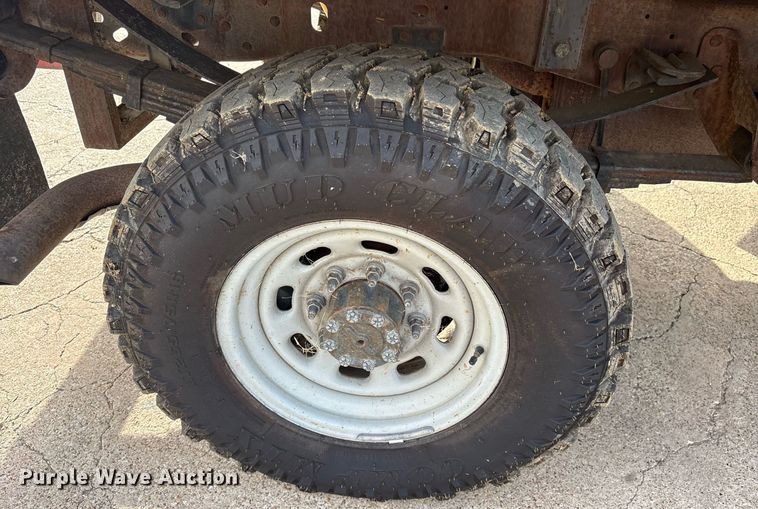 image for item DM1944 1999 Ford F350 Super Duty brush fire truck