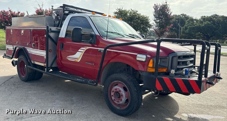 image for item DM1945 1999 Ford F550 brush fire truck