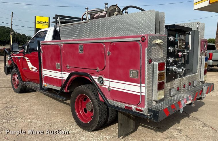 image for item DM1945 1999 Ford F550 brush fire truck