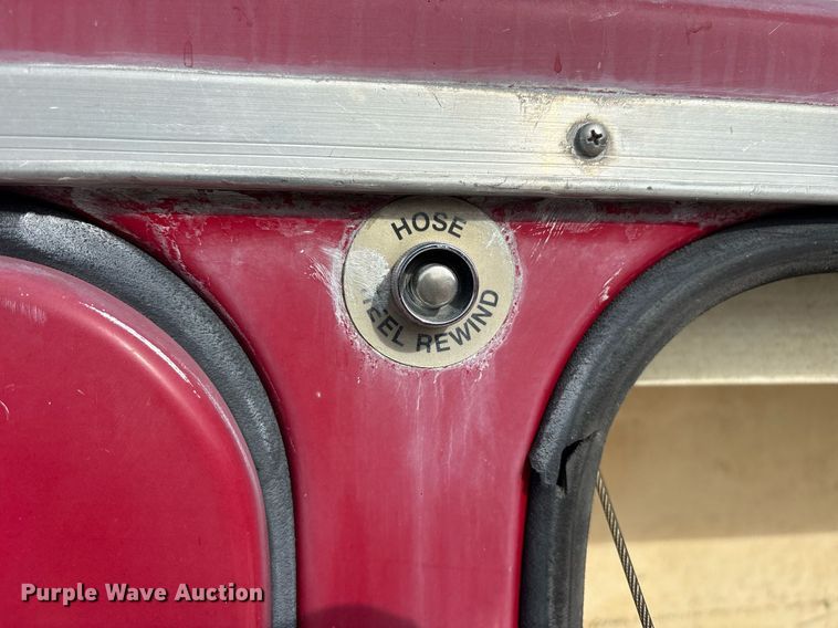 image for item DM1945 1999 Ford F550 brush fire truck