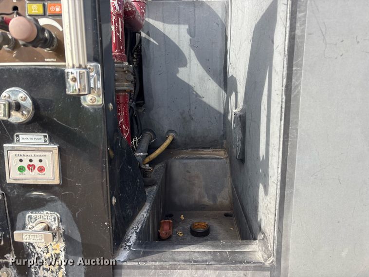 image for item DM1945 1999 Ford F550 brush fire truck