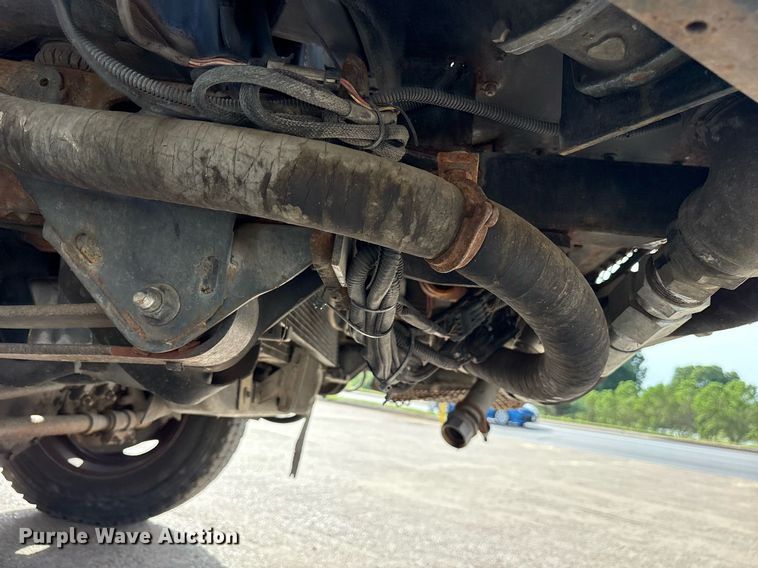 image for item DM1945 1999 Ford F550 brush fire truck