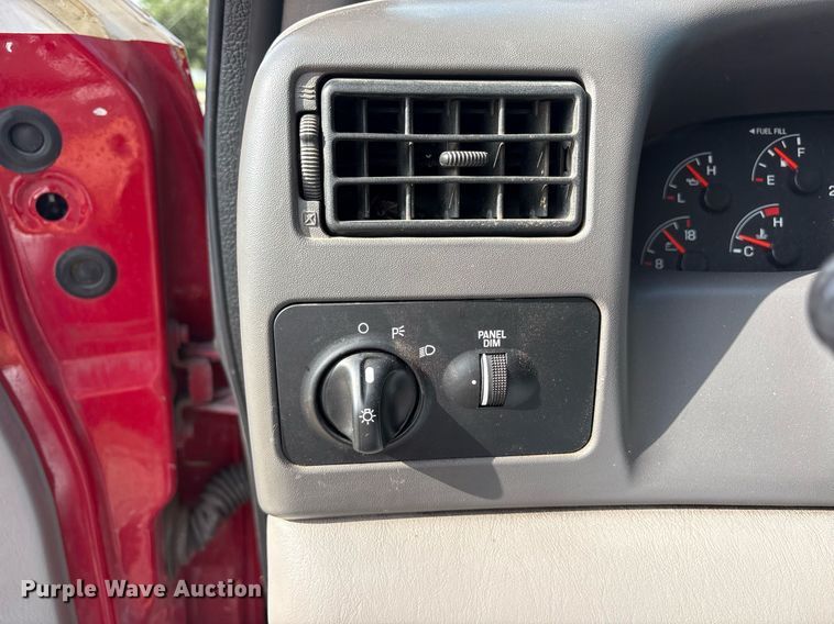 image for item DM1945 1999 Ford F550 brush fire truck