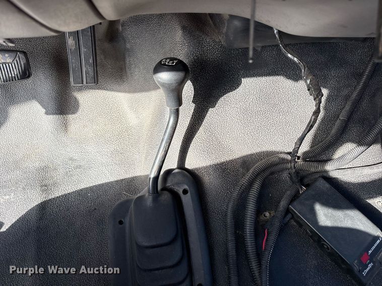 image for item DM1945 1999 Ford F550 brush fire truck