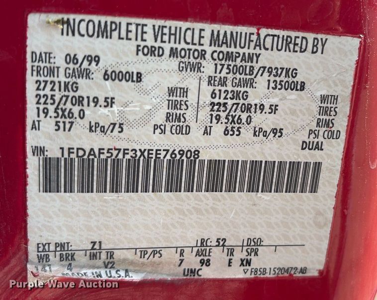 image for item DM1945 1999 Ford F550 brush fire truck