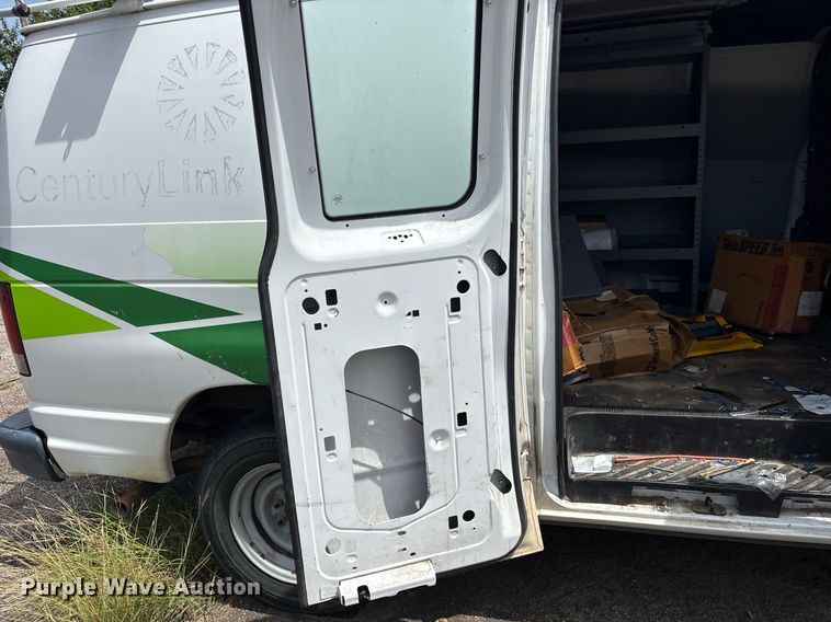 image for item DM1946 2009 Ford E150 utility van