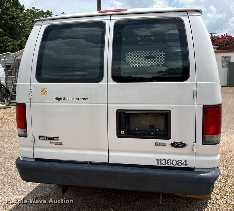 image for item DM1947 2013 Ford E150 utility van
