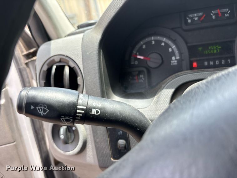 image for item DM1947 2013 Ford E150 utility van