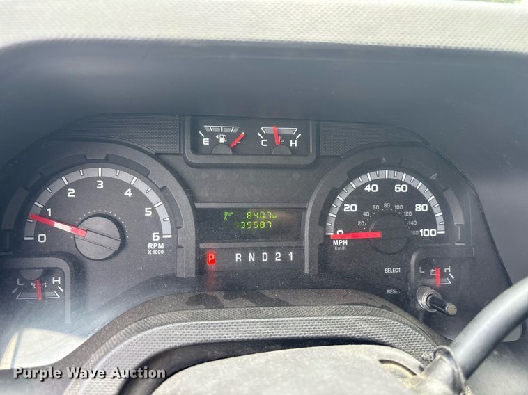 image for item DM1947 2013 Ford E150 utility van