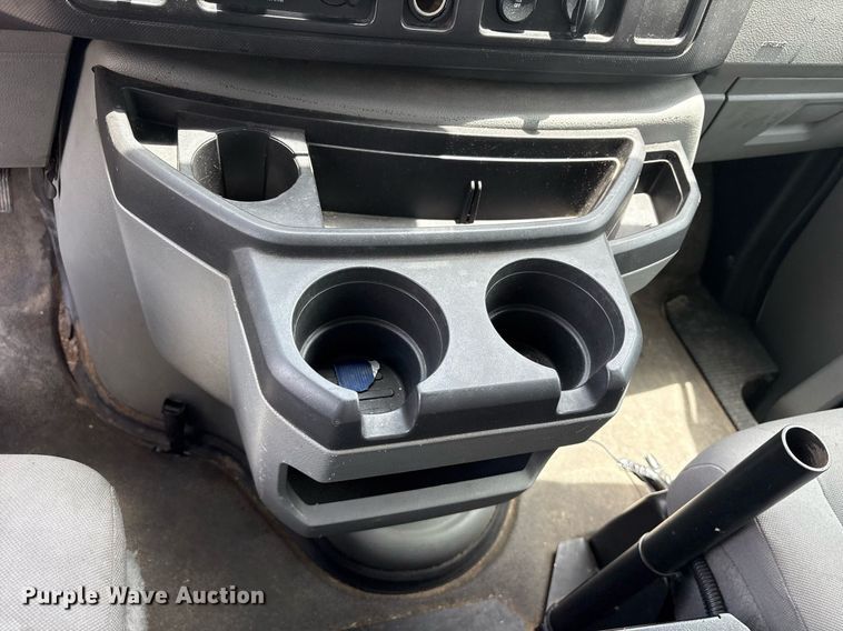 image for item DM1947 2013 Ford E150 utility van