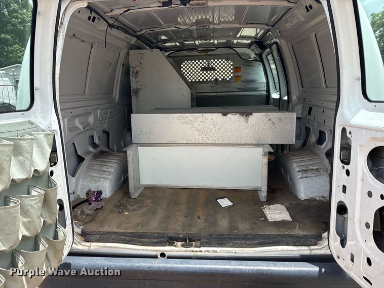 image for item DM1947 2013 Ford E150 utility van