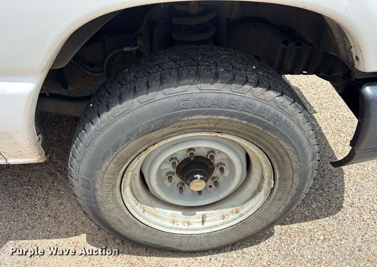 image for item DM1947 2013 Ford E150 utility van