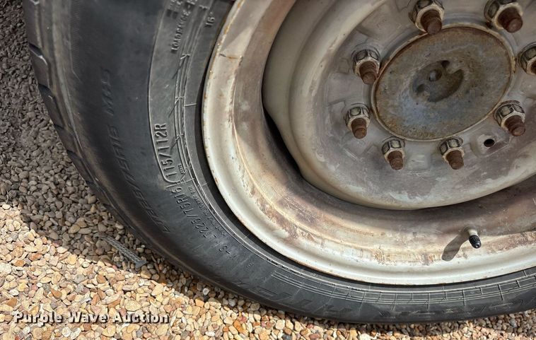 image for item DM1947 2013 Ford E150 utility van