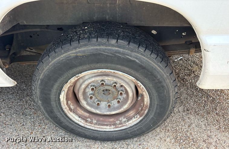 image for item DM1947 2013 Ford E150 utility van