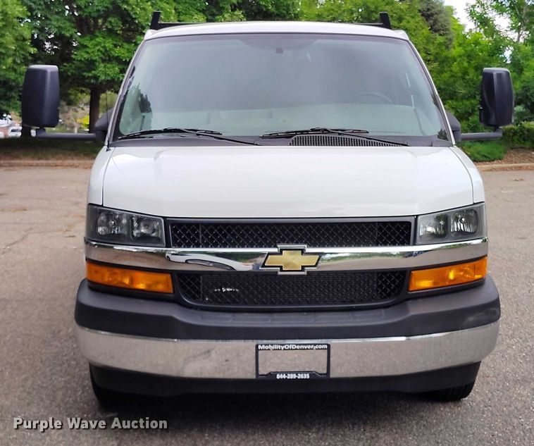 image for item DP5007 2023 Chevrolet Express 4500 flatbed van