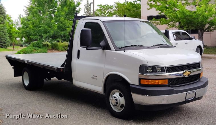 image for item DP5007 2023 Chevrolet Express 4500 flatbed van