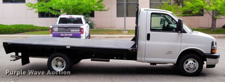 image for item DP5007 2023 Chevrolet Express 4500 flatbed van